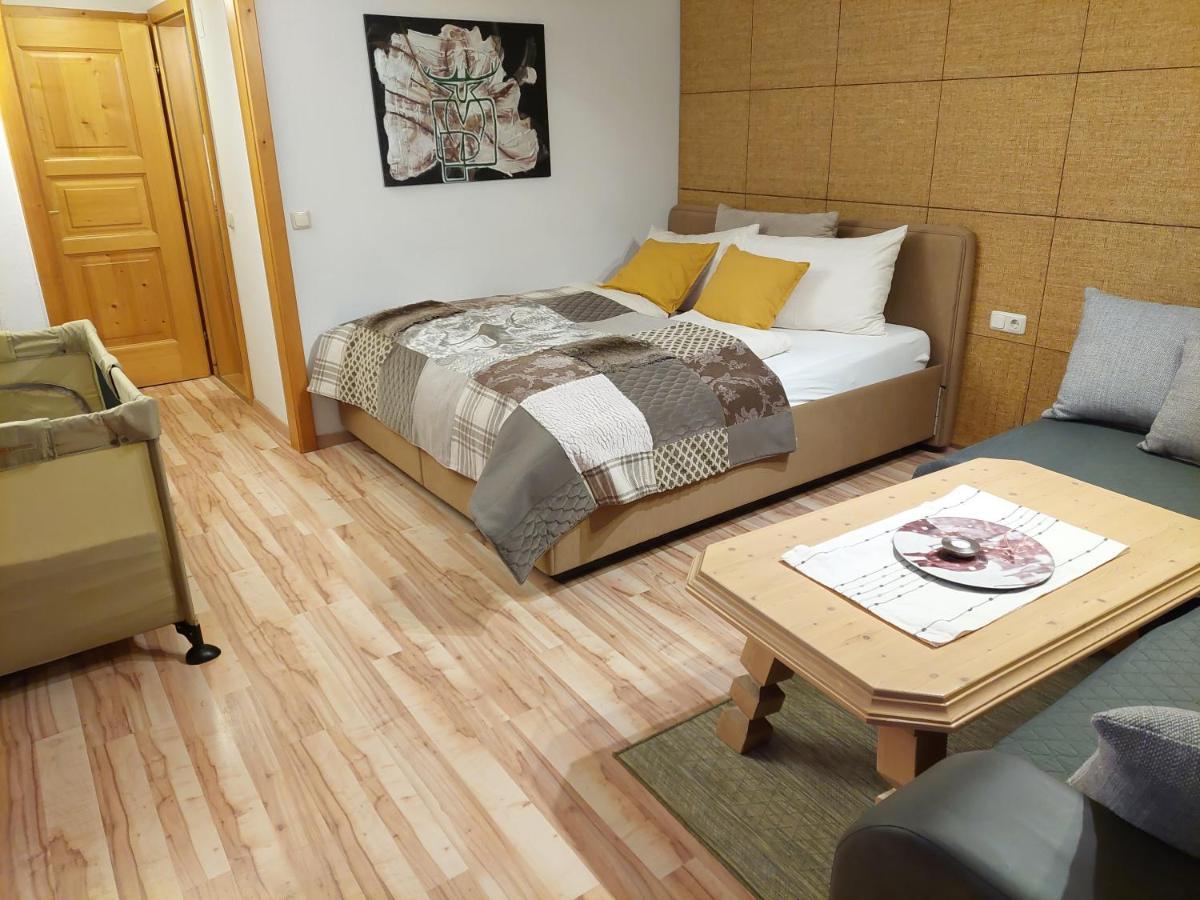 Platzhirsch Zur Alten Wagnerei Gastehaus Bed & Breakfast Sankt Wolfgang im Salzkammergut Bagian luar foto