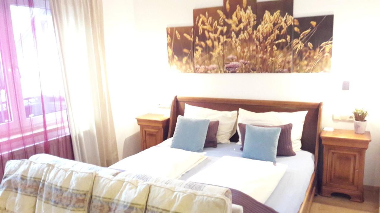 Platzhirsch Zur Alten Wagnerei Gastehaus Bed & Breakfast Sankt Wolfgang im Salzkammergut Bagian luar foto